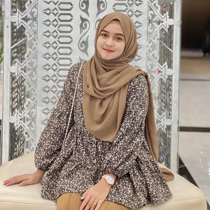 Blouse rizkadara warna hitam