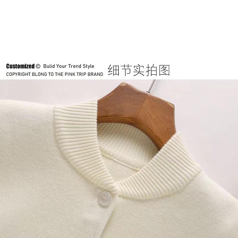 Product Introduction of Áo Len Thể Thao Nữ, Dáng Rộng Vừa Vặn, Thiết Kế Tay Đôi, Có Ruy Băng Dệt Màu, Cổ Bóng Chày, Kết Hợp Năng Động Trẻ Trung, Thích Hợp Cho Mùa Thu Và Mùa Đông Women Top Dài Tay 28
