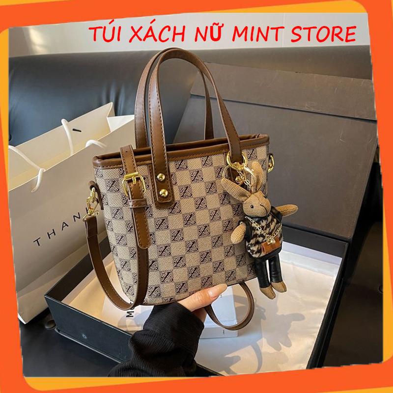Túi xách đẹp kèm móc khóa, Giỏ xách nữ đeo chéo cầm tay vân caro thời trang Nhung bag 770 Da Kem