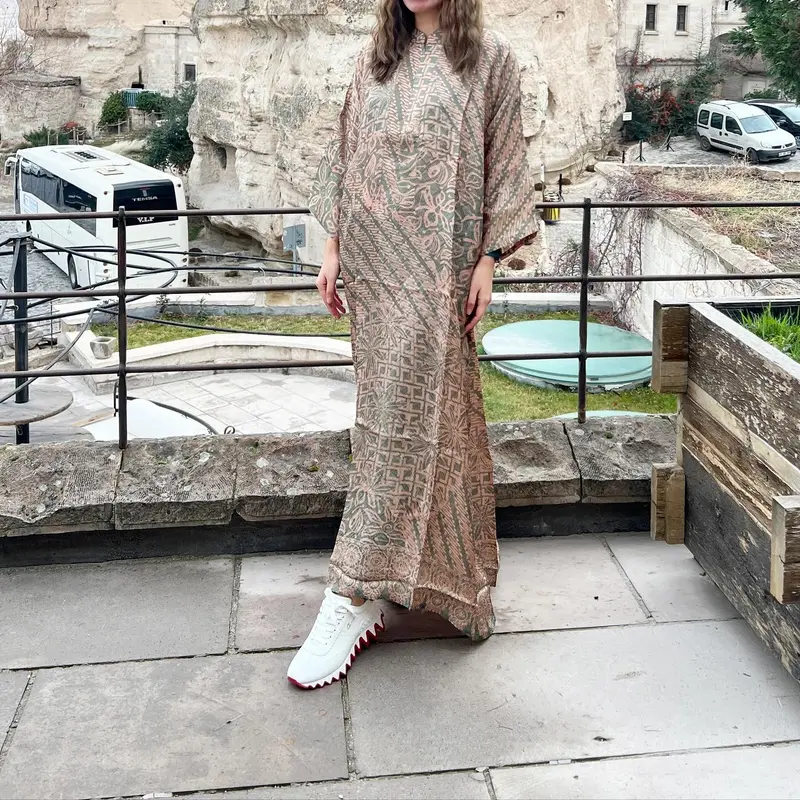 Lausboutique-Abaya Ratiba-Seri Goreme-Kaftan Batik Wanita Ramadhan Fit Muslim 3