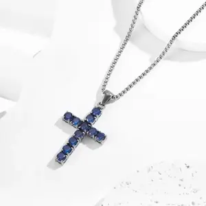 Kalung Salib Simple Termewah Pria Wanita dengan Desain Elegan dan Permata Menarik