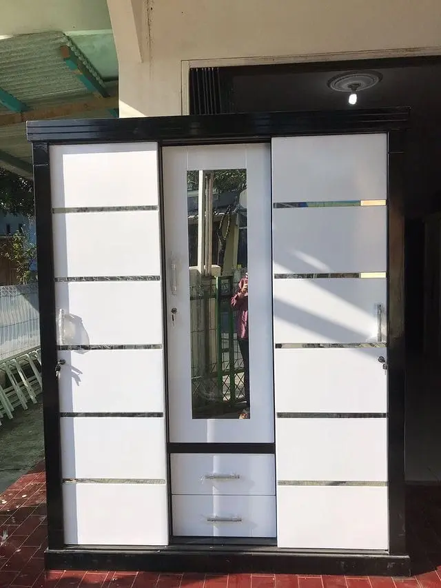 lemari pakaian pintu 3 model sleding