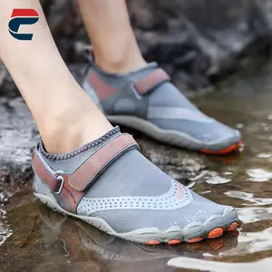 A023 F101 Sepatu  Air Anti Slip Five Finger Pantai Diving Yoga Outdoor Trekking Poundfit Yoga Olahraga Senam Pilates Wading Renang Wanita dan Pria