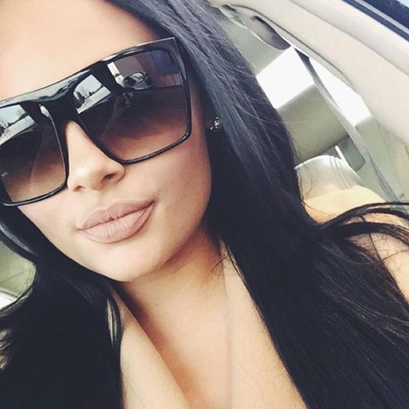 Product Introduction of New Large Frame Square Sunglasses Female Personality Metal Strip Sunglasses Trendy Glasses 2