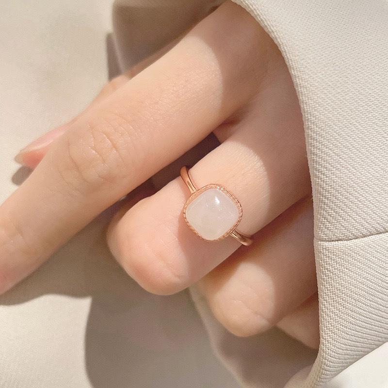 Product Introduction of New Chinese Style Jade Ring, Female Niche Design, Fashionable Ring, Open Mouth Bracelet 0