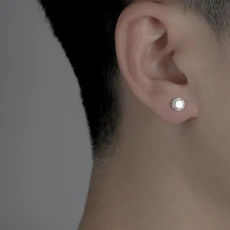 [Mua là mê, chê thì hoàn về] Bông Tai Nam Nữ Đính Đá Dạng Xỏ Nhiều Màu Phụ Kiện Trang Sức Bạc 925 Cao Cấp Tavi Studio Bông Tai 8
