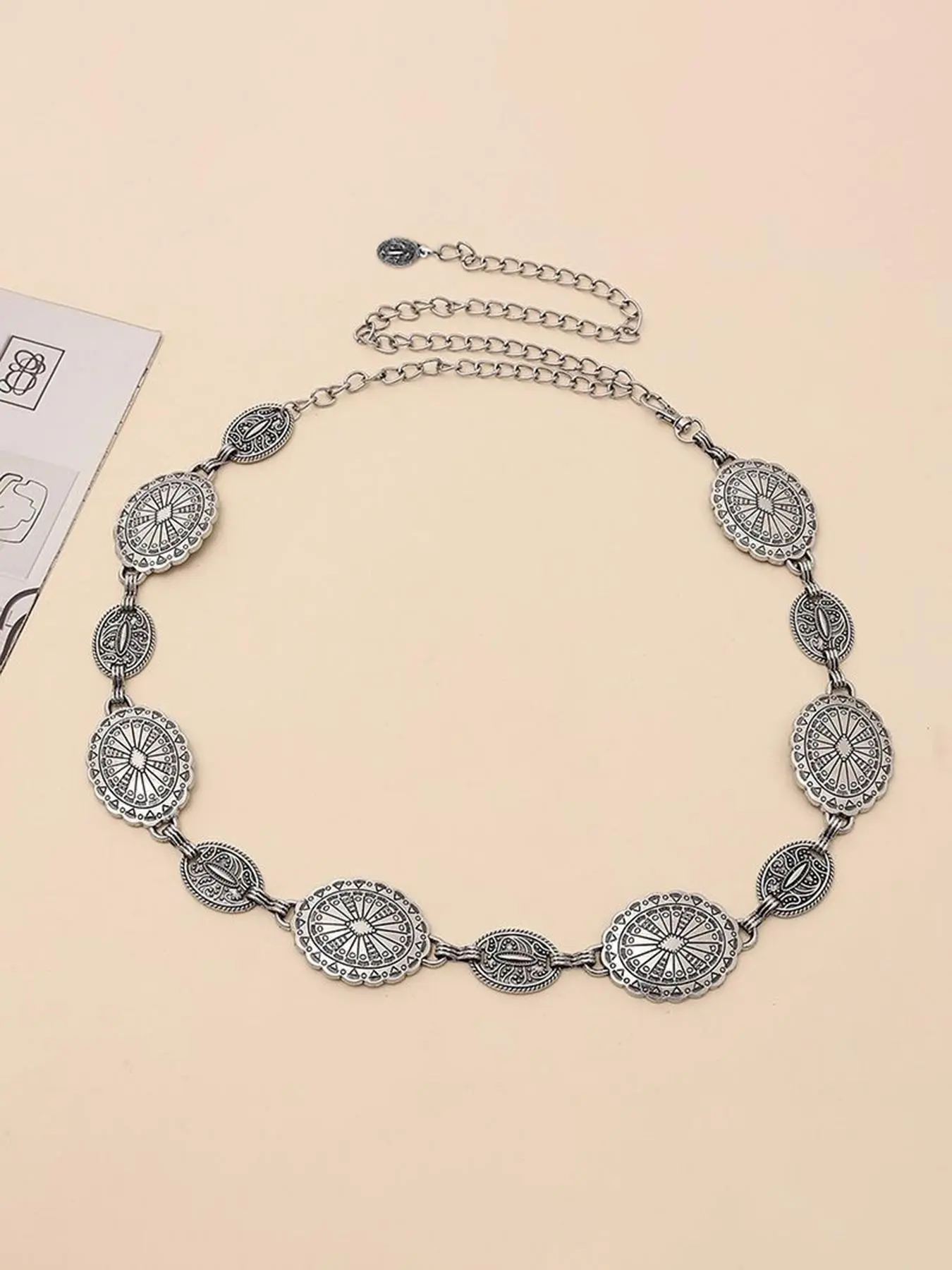 Women's Boho Style Vintage Chain Belt, Retro Trendy Textured Metal Design Waist Belt, Fashionable Clothes Accessories for Daily & Party Decor, Charm