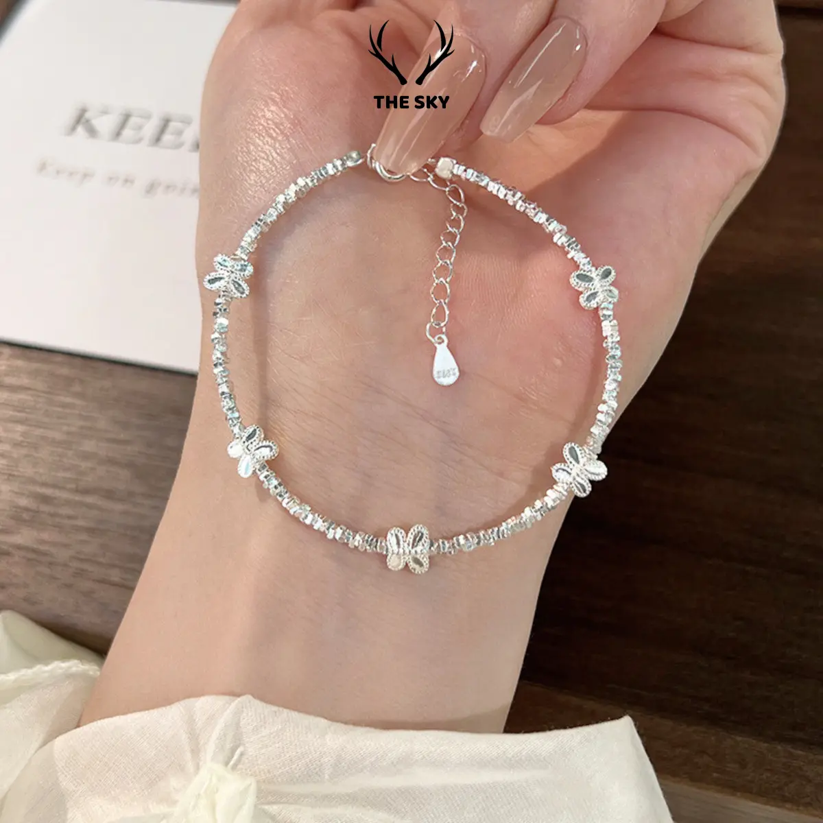 Lắc tay nữ The Sky, vòng tay chuỗi hạt charm hồ điệp xinh nhẹ nhàng dễ phối đồ Bracelet Star Phụ Kiện trang sức