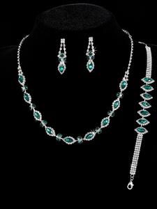 Women's Elegant Rhinestone Decor Jewelry Set, 4 Counts/set Luxury Trendy Chain Necklace & Dangle Earrings & Bracelet, Exquisite Vintage Jewelry Set for Party Decoration