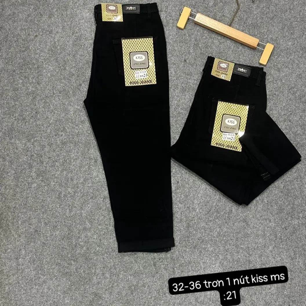 9 tất đen trơn. Và rách Lung cao 1 nút  size 26-36 38-75kg)r