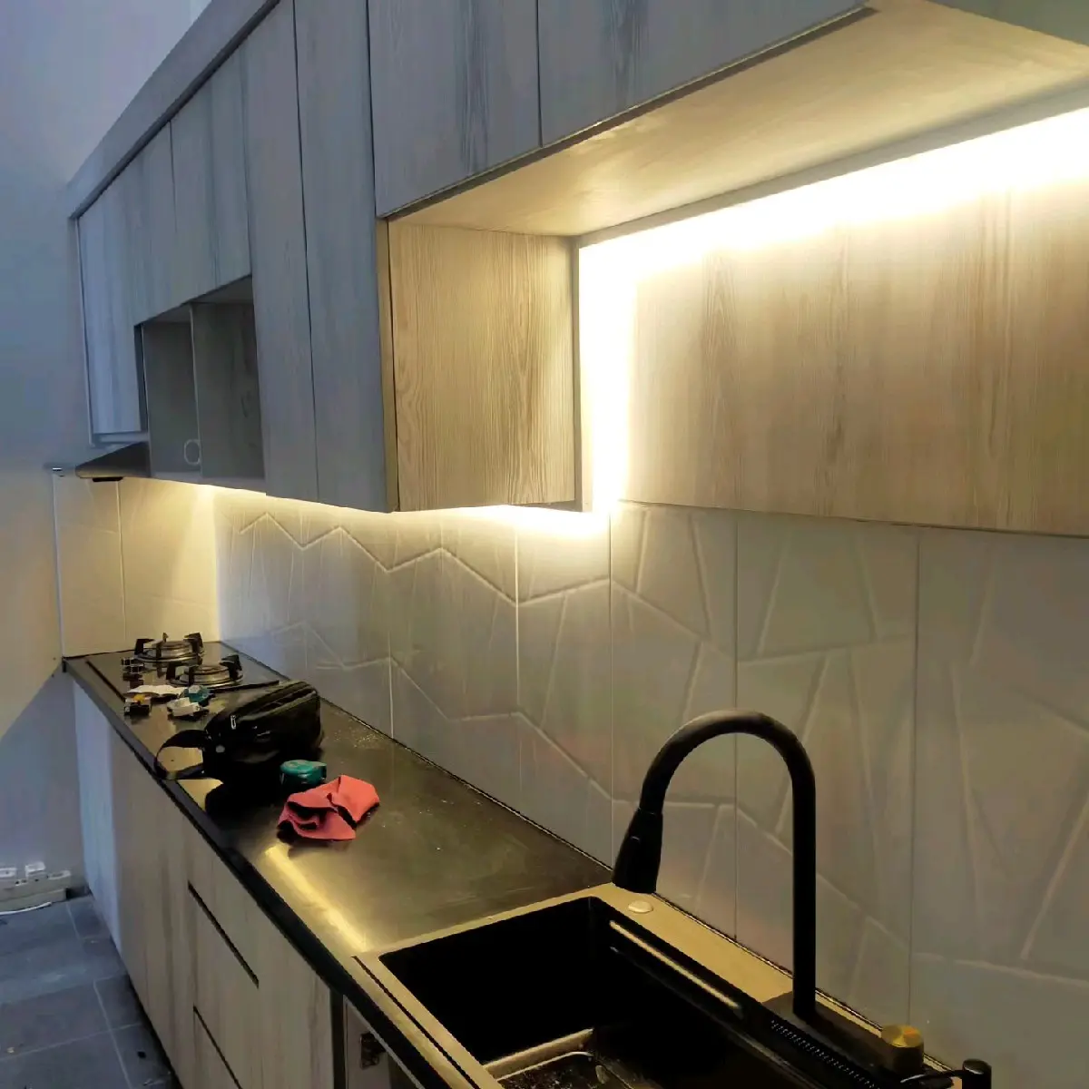 kitchen set minimalis kitchen set murah lemari pakaian minimalis modern lemari bawah tangga interior design and furniture custom hpl PVC board granit dipan tempat tidur tingkat kitchen cabinet lemari gantung dll Pintu