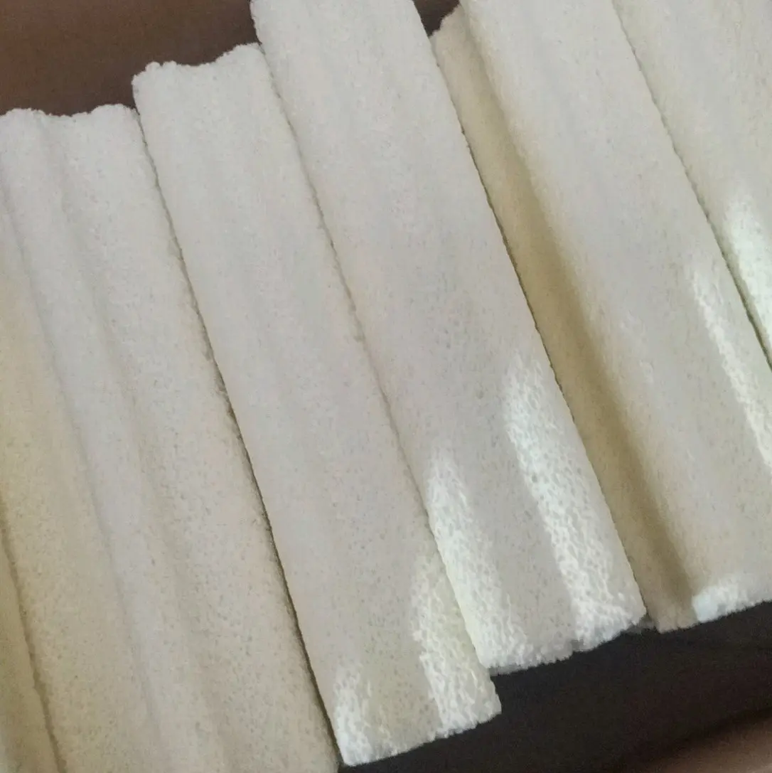 sứ thanh , sứ vàng lọc hồ cá. kt 16 x 4 x 4 cm