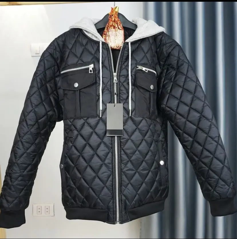 ÁO KHOÁC PHAO TRẦN CHÁM DS-QR PHỐI MŨ NỈ 2 LỚP CỰC ĐẸP ĐẬM CHẤT BOY PHỐ CHO ANH EM MẶC ĐI HỌC ĐI CHƠI HOT 2024  MENSWEAR    .  PHAO.  RÉT Có Cổ Có Túi Jacket a o Áo Nhung Kem Kem Kem
