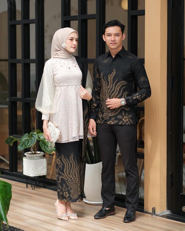 KEBAYA BATIK COUPLE MODERN BURKAT KONDANGAN BROKAT TILE BRUKAT WISUDA SET KUTU BARU BAJU LAMARAN TUNANGAN BAJU WISUDA 2