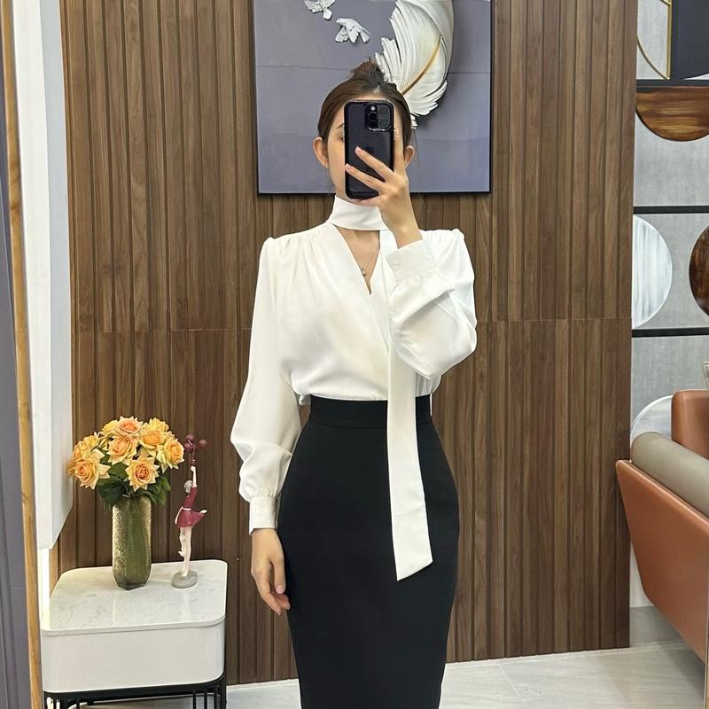 Áo sơ mi lụa mịn vạt chéo THE LAYLA