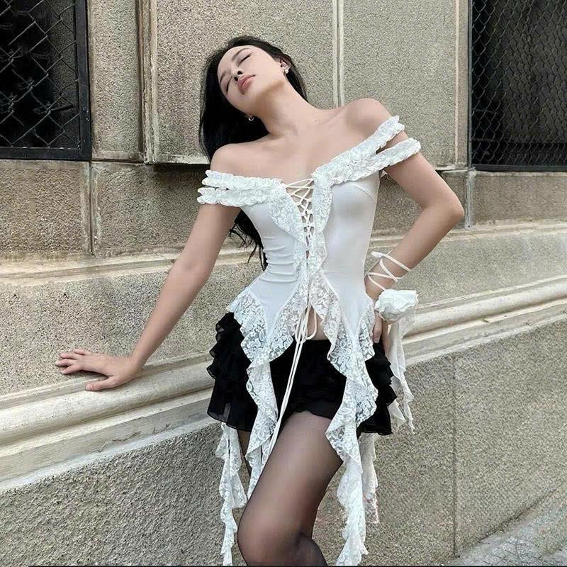 P040 - Áo trễ vai đan dây tua rua phối ren, áo croptop ren nữ