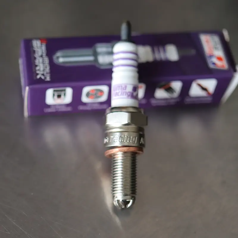 Bugi Uma Racing No.09 IRIDIUM 3 Chấu Sử Dụng Xe Fi Chân Dài - Phụ Kiện Đánh Lửa 4