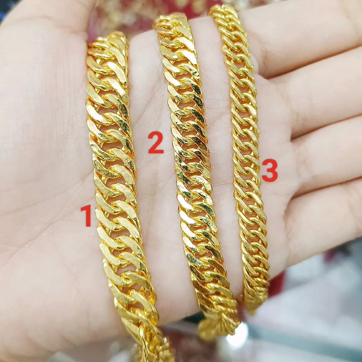 Gelang rantai lipan kristal