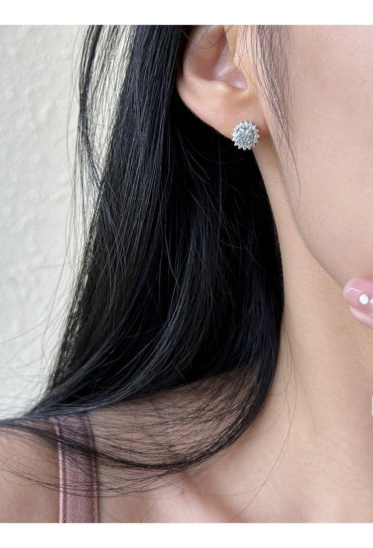 Product Introduction of Summer Fresh High Imitation Olivine Topaz Sterling Silver Needle Dopamine Stud Earrings Special-Interest Design High Sense Earrings Gift 4