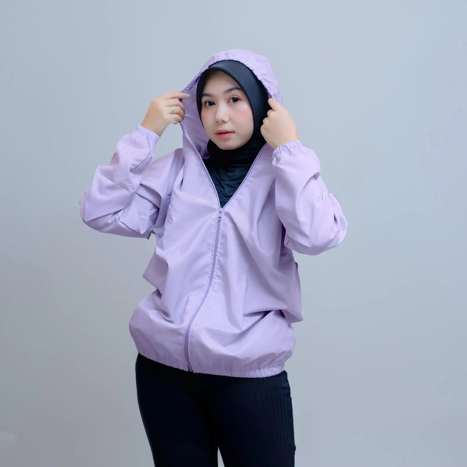 Jaket Parasut Wanita Hoodie Waterproof Terbaru 2024 Model Korean Style Motif Polos Ukuran Jumbo Size M - L - XL - XXL