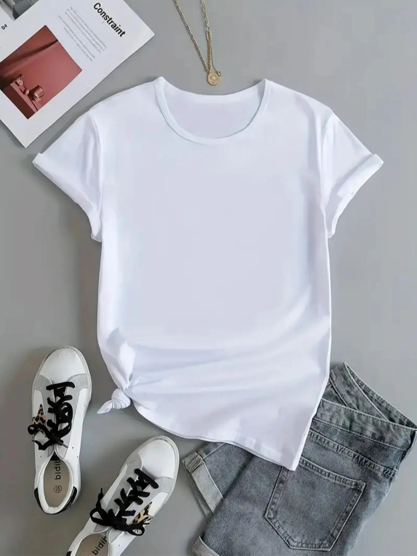 Women's Plain Round Neck Tee without Shoes, Casual Short Sleeve Crew Neck T-shirt for Summer, Ladies Clothes for Daily Wear
