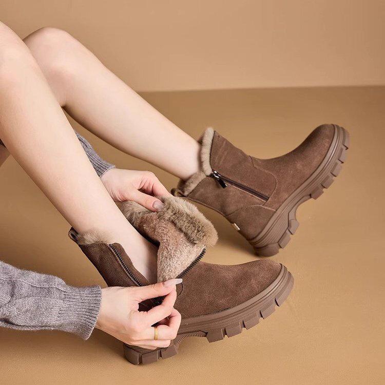 Red Qingying Brand Thick Bottom Fur Lined Martin Boots Women's Winter Snow Boots Anti Slip Warm Casual Short Tube Boots 3
