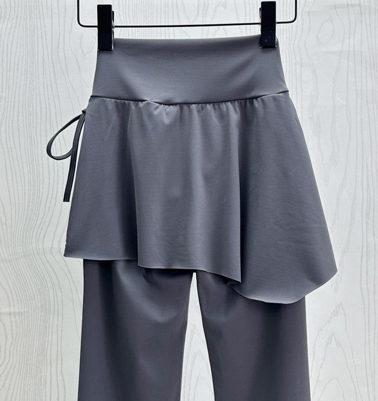 Product Introduction of 2024 Autumn and Winter New Fake Two-Piece Yoga Bell-Bottom Pants Women's Anti-Exposure High Waist Hip Lift Skinny Slimming Sports Culottes Womenswear Lingerie Comfort Basic 8