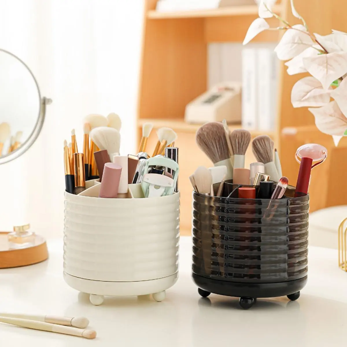 Makeup Brush Holder, 1 Count Rotatable Makeup Brush Stationery Storage Box, Multipurpose Desktop Storage Box for Makeup Brush Pen Lipstick