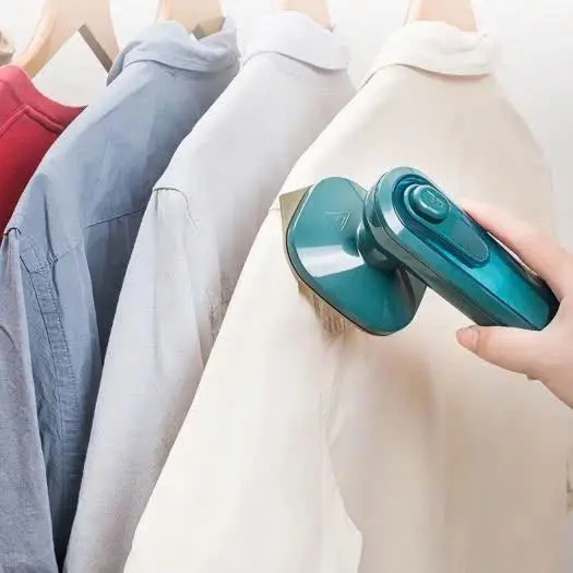 Bàn Là Hơi Nước Cầm Tay Tiện Lợi – Bàn Ủi Hơi Nước Thông Minh Kiểu Dáng Sang Trọng Ủi Quần Áo Là Quần Áo 1