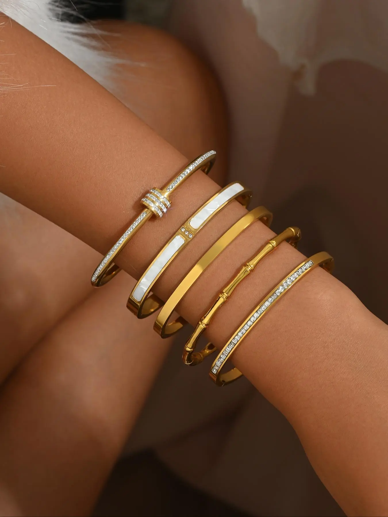 Rhinestone Decorated Bamboo Joint Design Bangle, Fashionable Bracelet for Women & Girls, Trendy All-match & Exquisite Jewelry for Birthday Gift