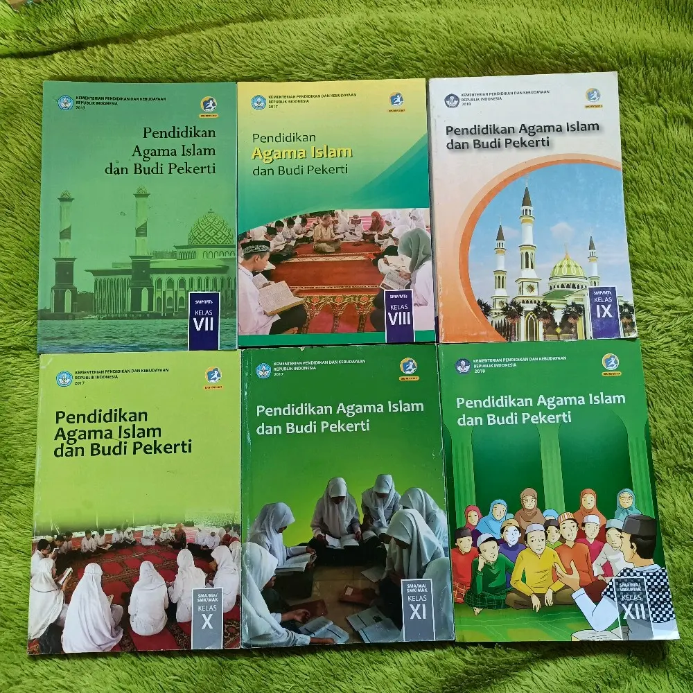 ORIGINAL BUKU PENDIDIKAN AGAMA ISLAM DAN BUDI PEKERTI KELAS 7 8 9 10 11 12 SMP SMA