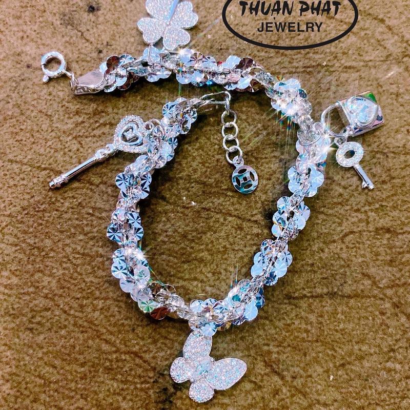 Phụ Kiện Lắc Tay Nữ L054 Charm Tòn Ten 4 Món Đeo Tay Sang Trọng Trang Sức Bạc Ý Xi Bạch Kim - Bạc Thuận Phát 0