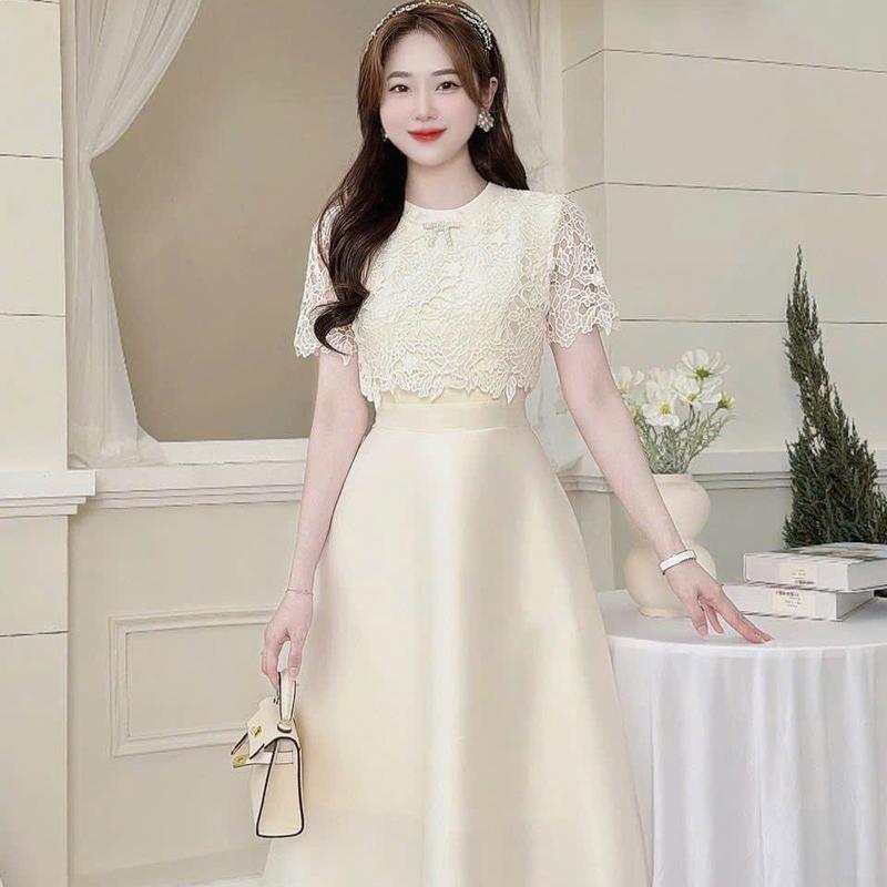  Váy Nữ Dự Tiệc Họa Tiết Ren Hoa Phối Váy Tafta Dáng Xòe Tone Kem Xinh Xắn Women - ME0STORE 
