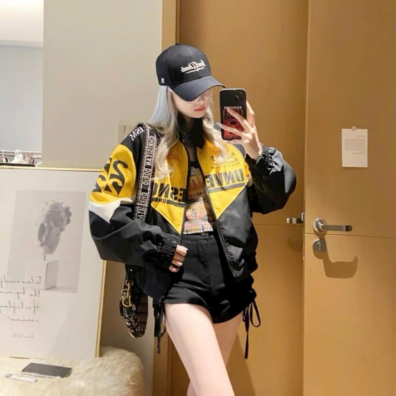 {Tthy}    Áo khoác dù logo in chữ UNVESNO 2 lớp dày dặn có 3 màu cực đẹp unisex HYPRETTY 01 7