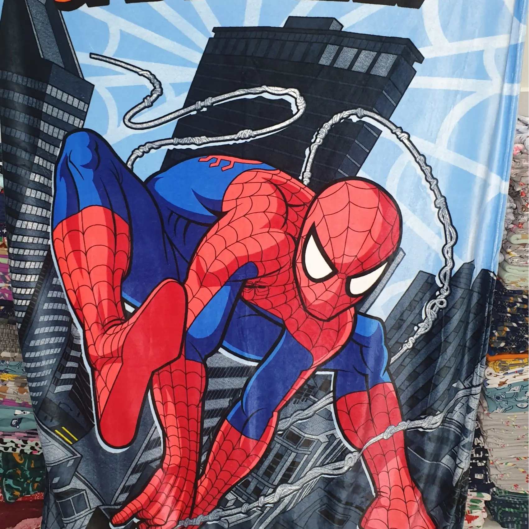 CÓ VIDEO. Chăn mền lông hoạt hình Spider Man người Nhện 1m4 x 96cm