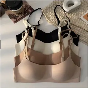 BH106 Bra Seamless BH Wanita Tanpa Kawat Bahan Halus Bralette Elastis Sexy dengan Busa IMPORT