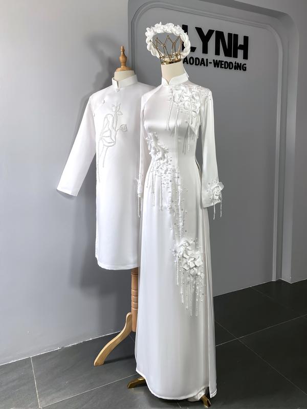 Áo dài cặp THIẾT KẾ KIỂU DÁNG HOA TRÀ sang trọng MẦU TRẮNG - Áo dài Lynh 1