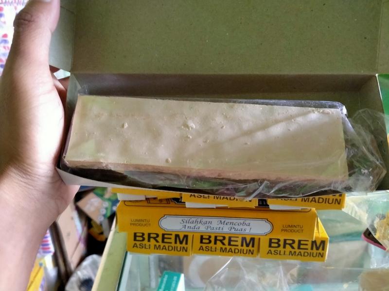 Product Introduction of Brem Khas Madiun Halal Suling Gading Murni Sari Ketan Snacks Cemilan Tradisional 16