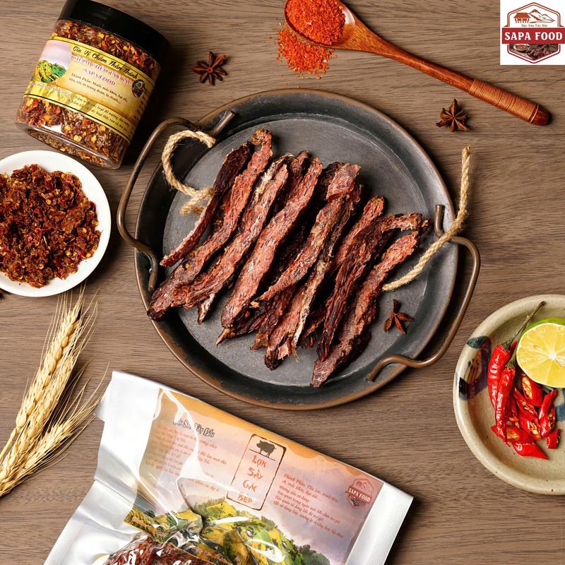 Combo 3 Gói Thịt Lợn Gác Bếp Xé Sẵn 100g Túi – Tặng Kèm Chẳm Chéo – Đặc Sản Tây Bắc