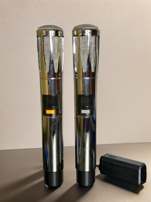 Micro Đa Năng KTV-368 Kim Loại ,Set tần số, Tăng vol , Pin Sạc Củ mic Shure hút âm karaoke