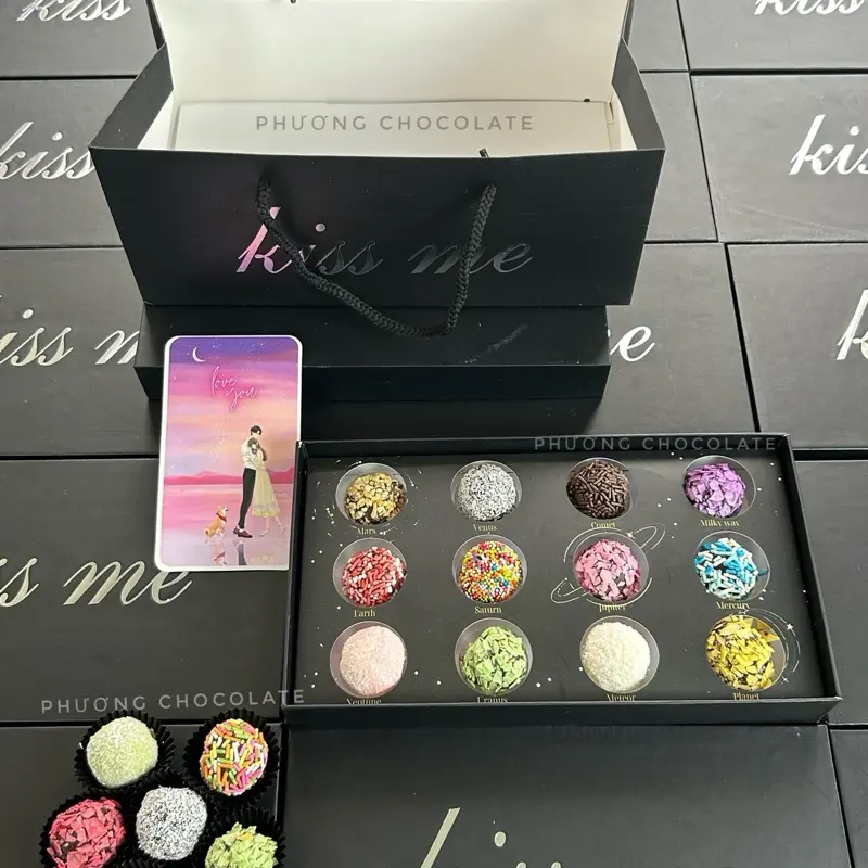 Socola Valetine cao cấp truffel 6 viên( Space love)- 12 viên ( Kiss me) socola
