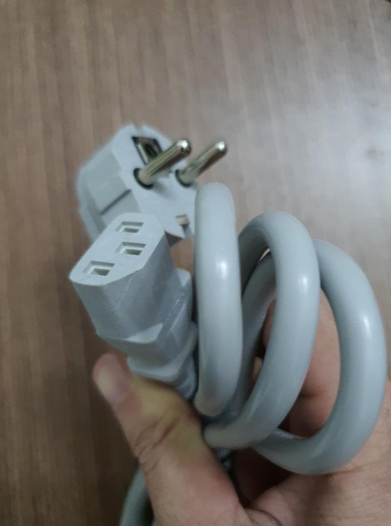 Product Introduction of Dây nguồn loại tốt, dùng cho máy tính bàn PC, máy in, nồi cơm điện 3