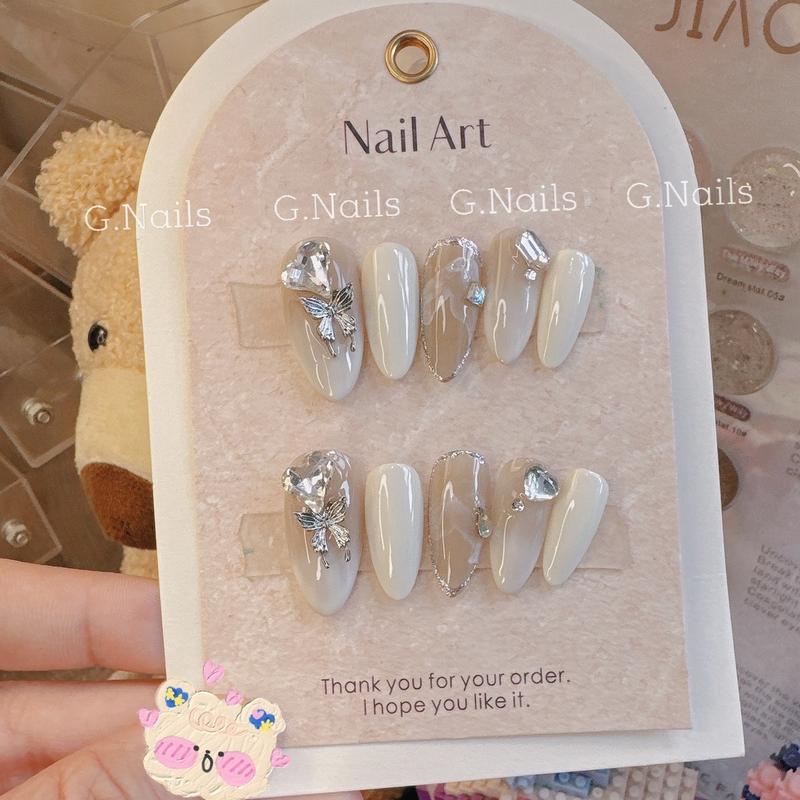 Nail thiết kế đính charm đá màu trắng sữa phối thạch nâu trà ( Đá ngẫu nhiên cùng loại) Hot