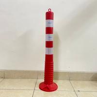 Gambar Pengait Rantai Plastik Stick Cone / Cap Hole T Top Bollard / Penghubung Rantai Pembatas Jalan / Aksesoris Stick Cone dan T Top Bollard / Tutup Kepala Cone dengan Lubang Kait Rantai / Perlengkapan Pembatas Area Parkir dan Proyek dari Tonata Indonesia Kab. Tangerang 2 Tokopedia