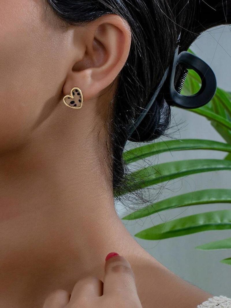 Product Introduction of Fashion Leopard Pattern Heart Shaped Design Earrings, Fashion Jewelry for Party, Daily Clothing Decor, Trendy All-match & Exquisite Jewelry for Birthday Gift 4