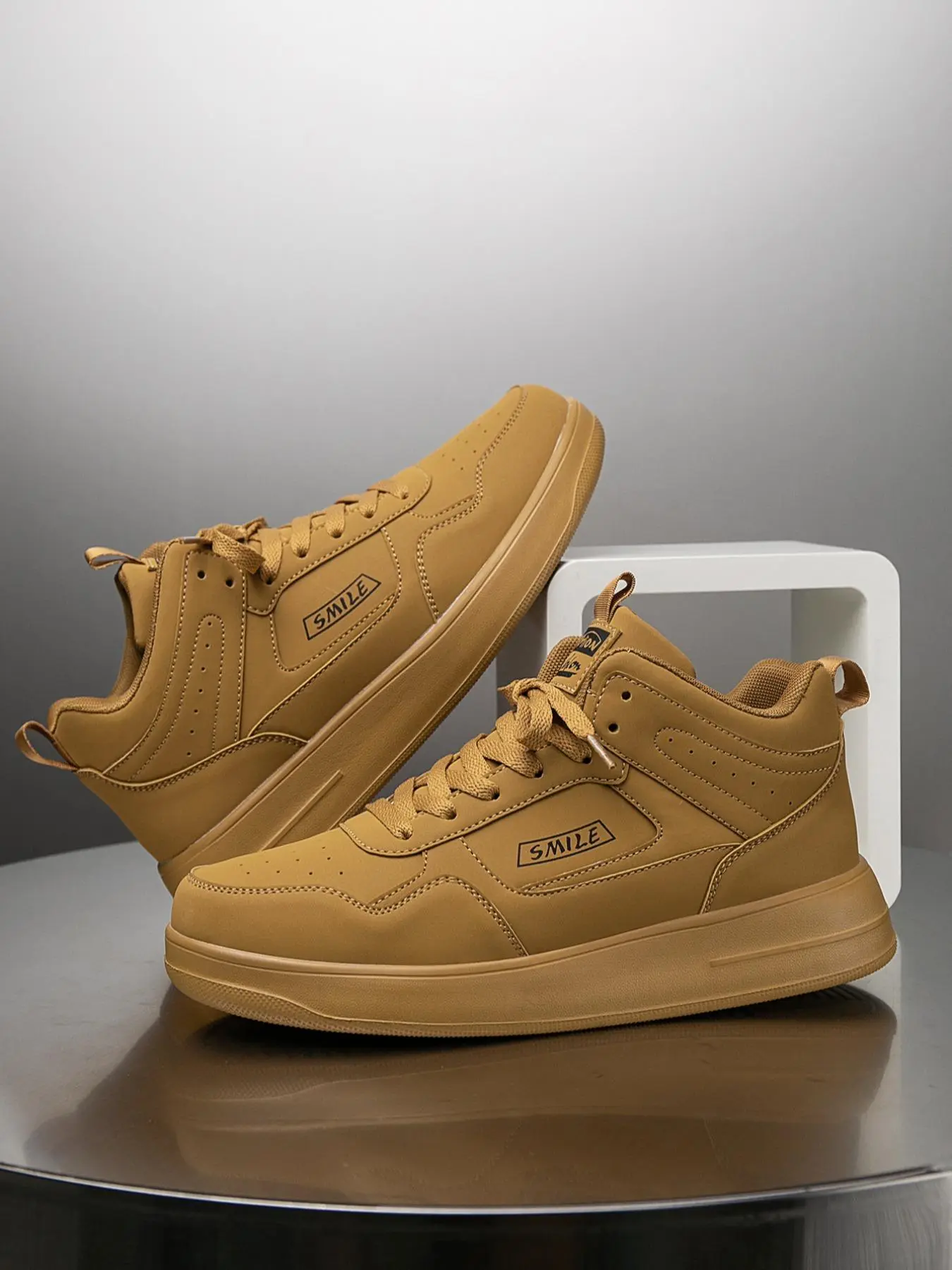 Men's Fashionable Colorblock Letter Patched Design Lace Up High Top Sneakers, Casual Comfortable Sports Shoes for Daily Wear, Male All-match Round Toe Shoes for Daily Wear, Boy