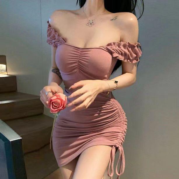Product Introduction of Off-Shoulder Puff Sleeve Dress for Women, New Drawstring Design, Unique Style, Pink Strap Dress with Chic Girl's Temperament 1