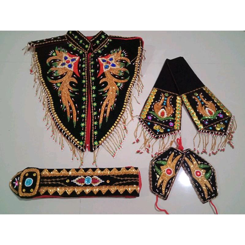 Paket sempyok. sabuk. boro boro. dan gelang tangan jatilan dan jaranan jahitan 0