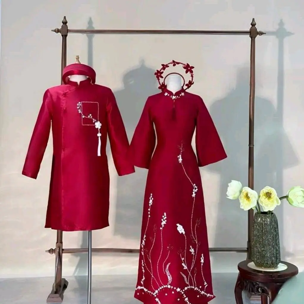 Đ&M31_Áo Dài Cặp Cô Dâu Chú Rể thêu nhẹ nhàng, sang trọng Màu Đỏ & Màu Trắng Women