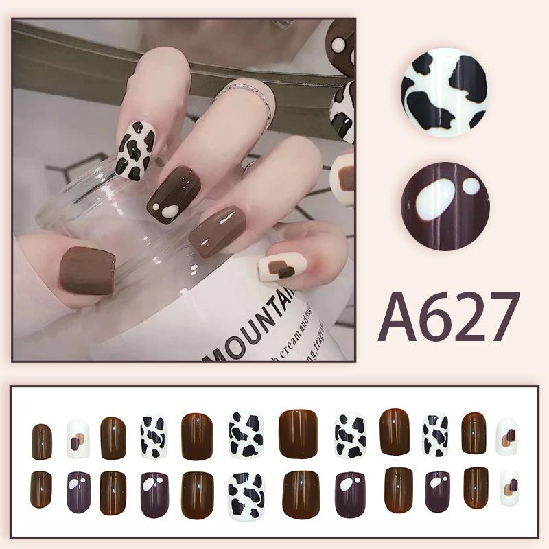 Product Introduction of Summer Autumn Gentle Simple Pure Desire Style Wearable Nail Tips Printed Solid Color French Style Detachable Fake Nails 27
